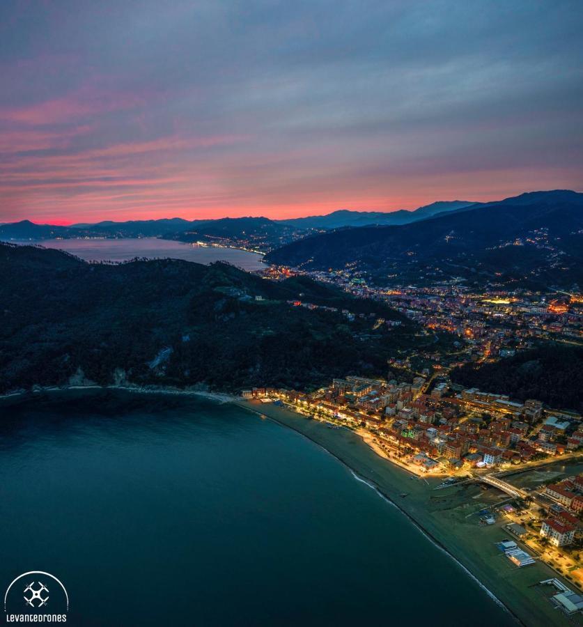 La Maison Due Guestin Sestri Levante Buitenkant foto